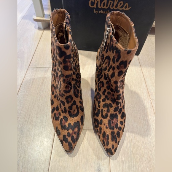 Charles David‎ Virgil Calf Hair Leopard Print - Picture 2 of 11